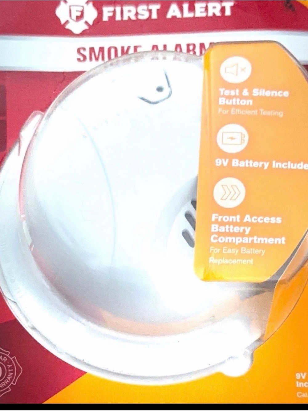 First Alert White Smoke Alarm with Test & Silence Button